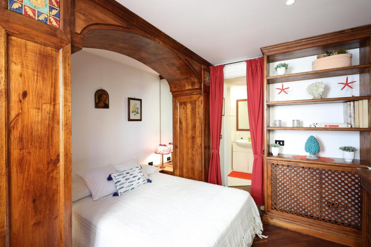 Porta Catania & Duomo Cozy Apartment Taormina Eksteriør billede