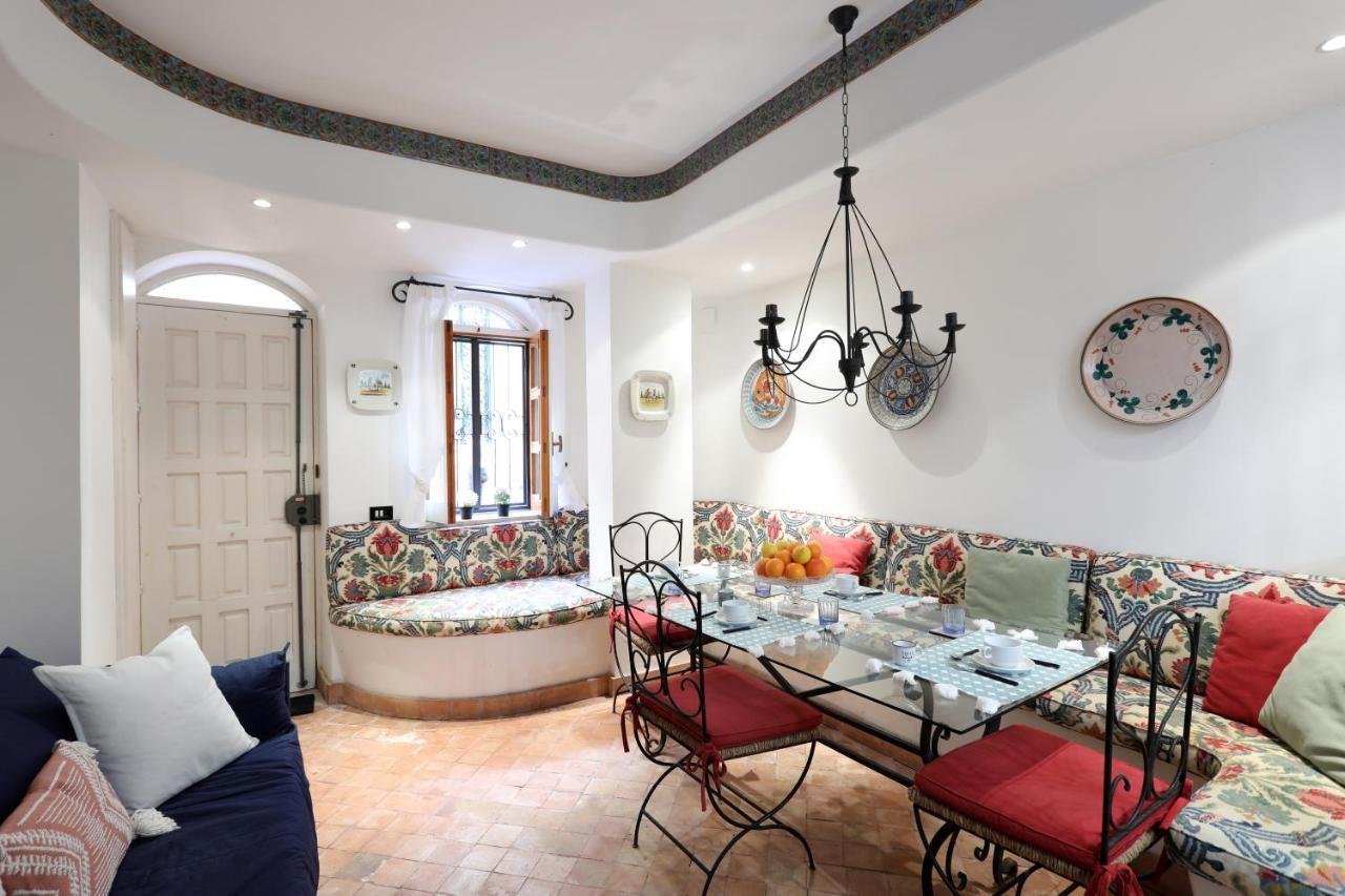 Porta Catania & Duomo Cozy Apartment Taormina Eksteriør billede